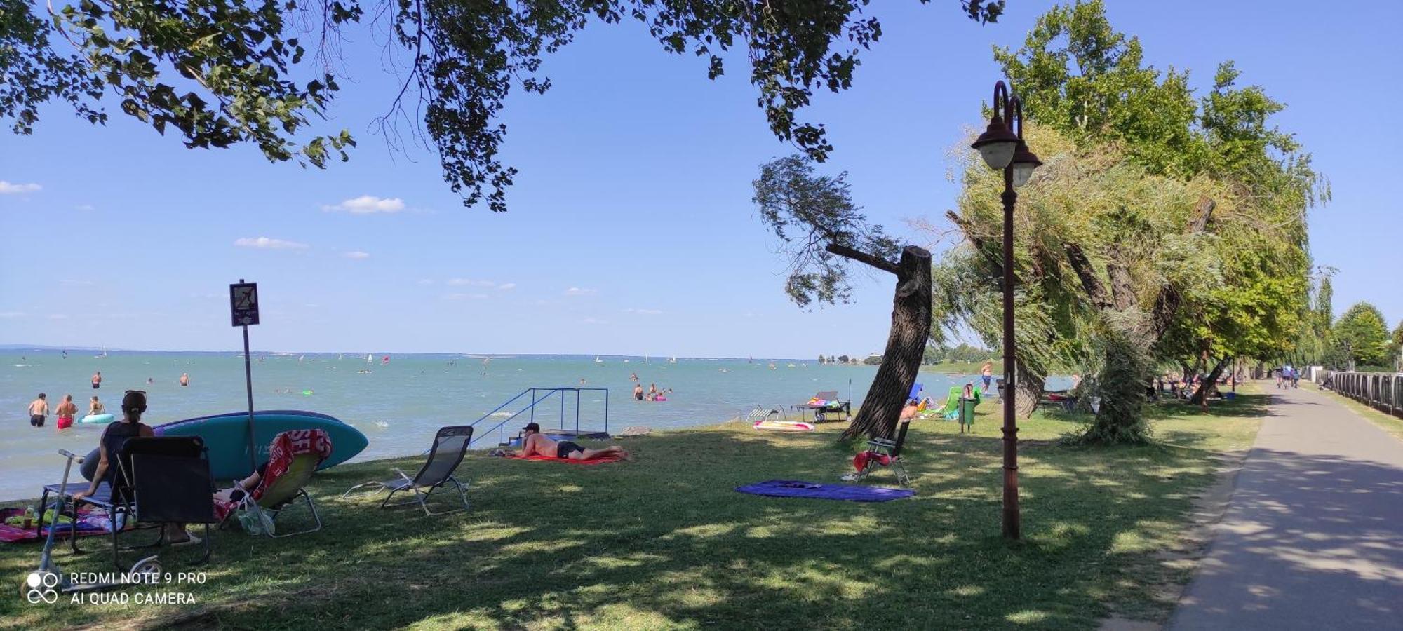 Onebeach Apartman Siofok Exterior photo